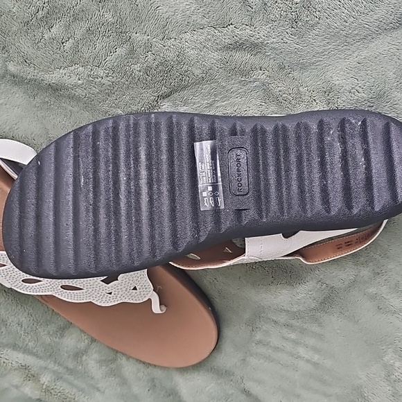 Rockport Women's White Sandals Size 11 - Picture 4 of 6